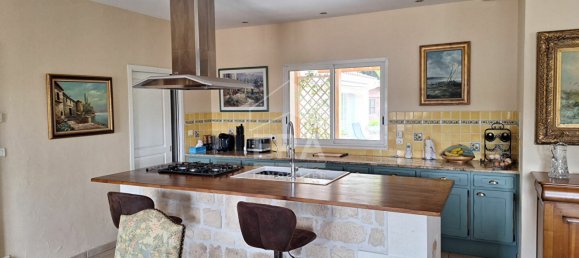 4 bedrooms House in Charente, France No. 277496 6