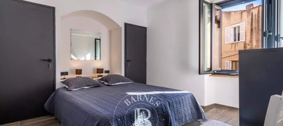 Duplex T3 em Calvi, France N.º 94174 9