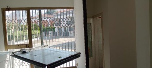 2 rooms Office in Modena, Italy No. 253546 5