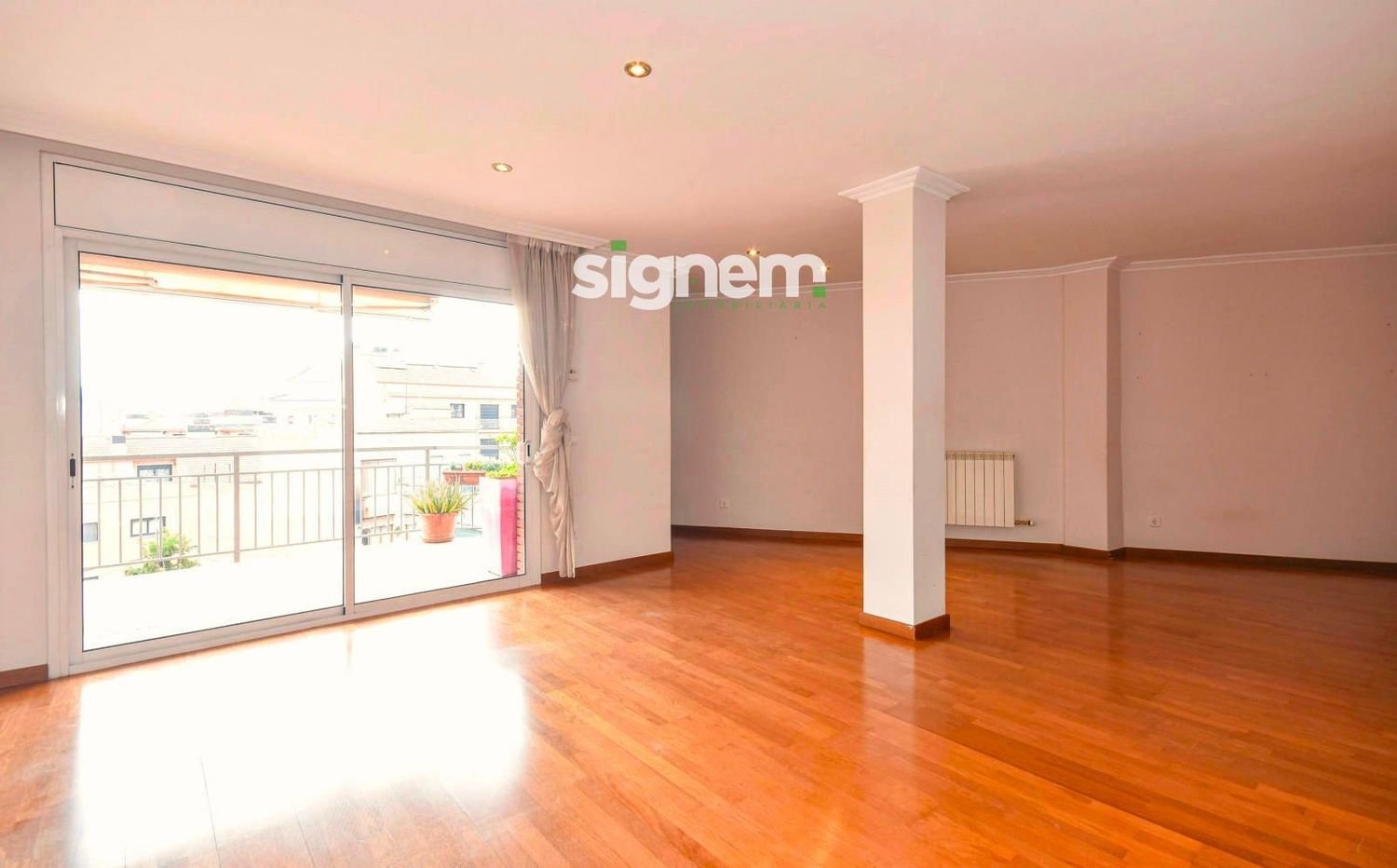 4 bedrooms Duplex in Barcelona, Spain No. 153981