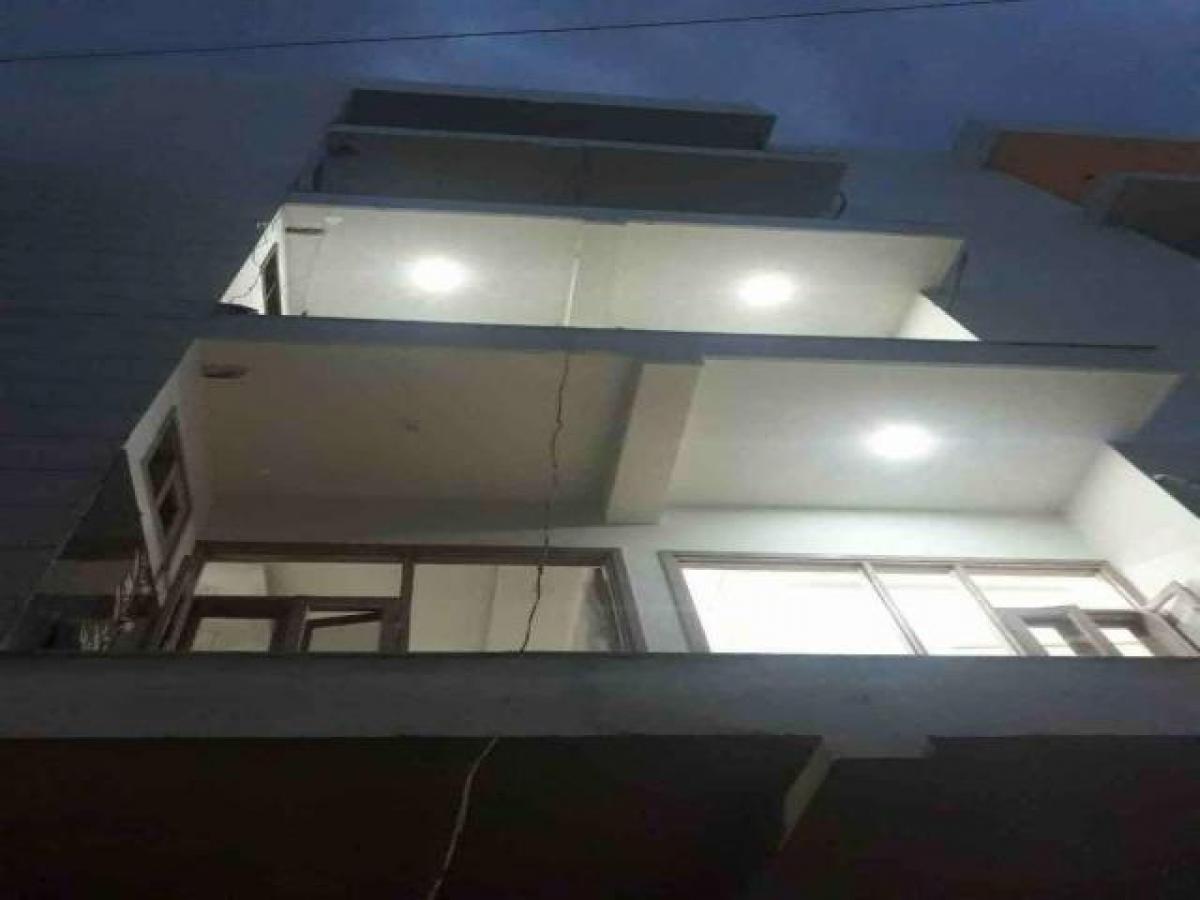 3 bedrooms House in Gurgaon, India No. 23922