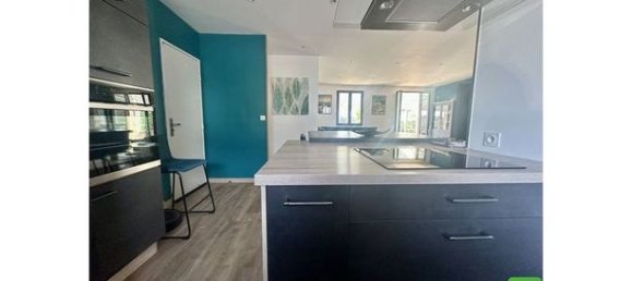 2 bedrooms House in Morbihan, France No. 311671 2