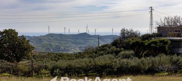 2180m² Land in Catanzaro, Italy No. 302166 6