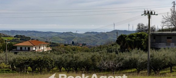 2180m² Land in Catanzaro, Italy No. 302166 3