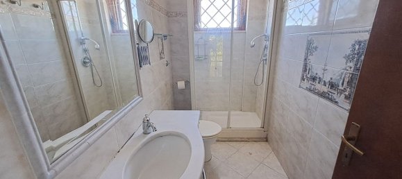 3 Schlafzimmer Wohnung in Rome, Italy, Nr. 335507 18