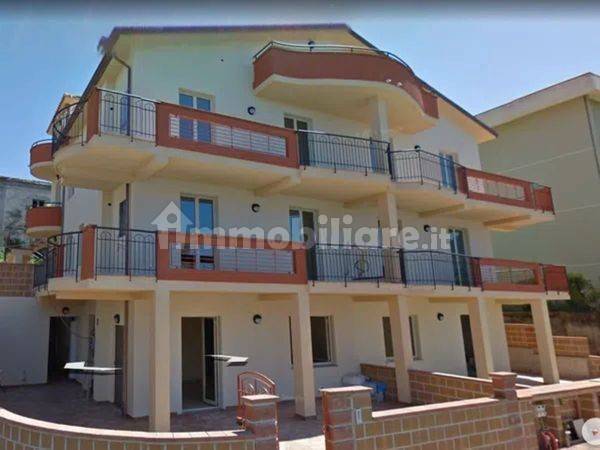 3 bedrooms Apartment in Brolo, Italy No. 226297