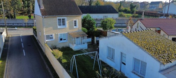 3 bedrooms House in Soissons, France No. 55478 3