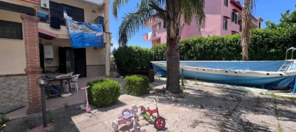 2 Schlafzimmer Wohnung in Marano di Napoli, Italy, Nr. 337753 6