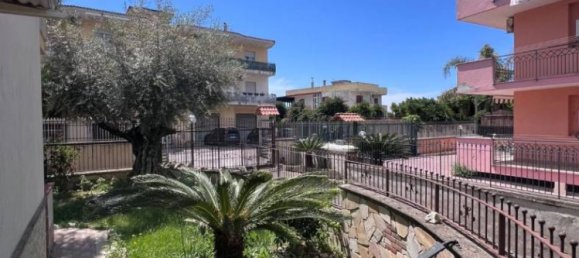 2 Schlafzimmer Wohnung in Marano di Napoli, Italy, Nr. 337753 7