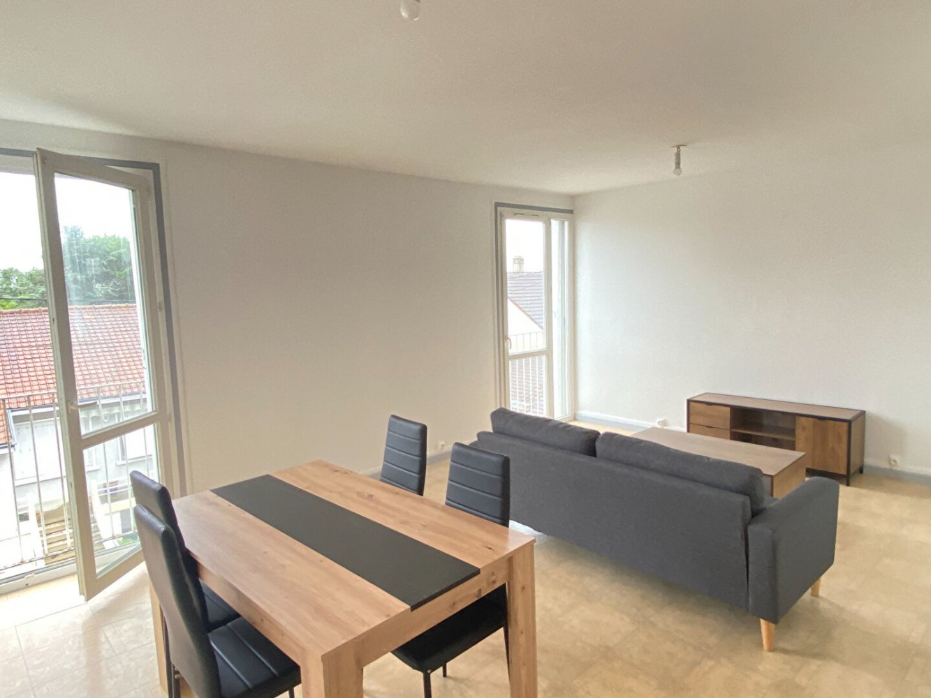 3 غرف نوم شقة في Chateauroux, France رقم 272510