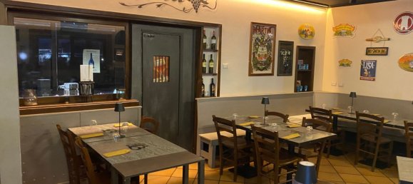 Gewerbliche Immobilie in Rome, Italy 250m², Nr. 256384 8