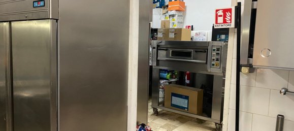 Gewerbliche Immobilie in Rome, Italy 250m², Nr. 256384 16