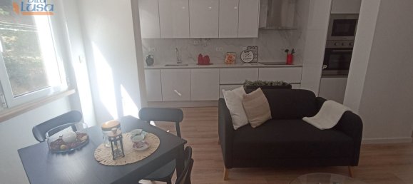 2 bedrooms Apartment in Lisbon, Portugal No. 93060 2