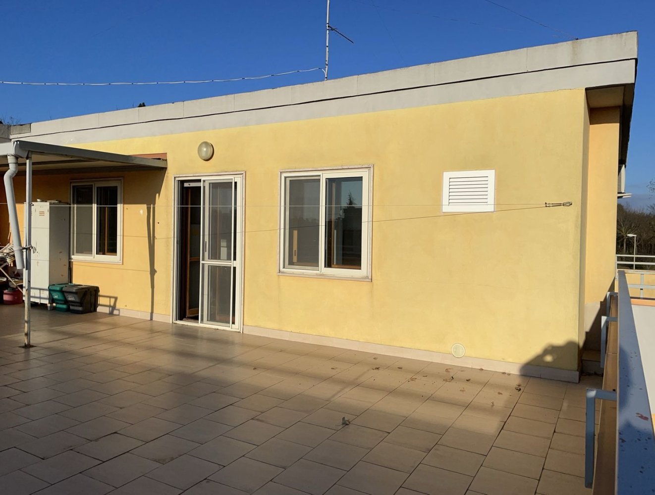 Ático de 3 habitaciónes en Matera, Italy No. 251162