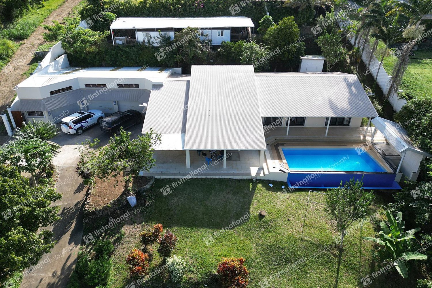 8 bedrooms House in Port-Vila, Vanuatu No. 20