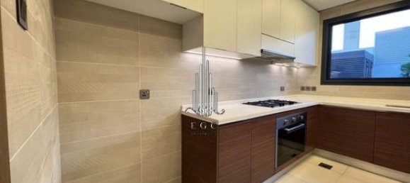 5 bedrooms Villa in Yas Island, UAE No. 41820 11