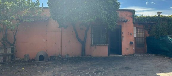 2 Schlafzimmer Villa in Velletri, Italy, Nr. 304044 3