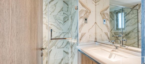 Villa de 4 dormitorios en Jumeirah Islands, UAE No. 112452 14