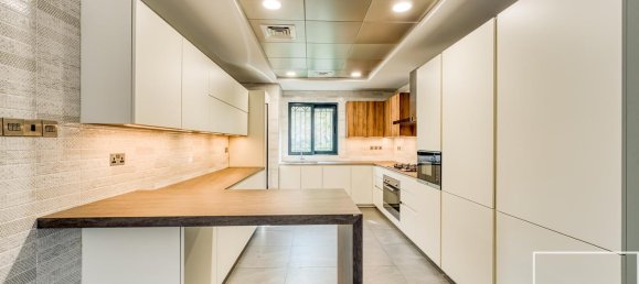 Villa de 4 dormitorios en Jumeirah Islands, UAE No. 112452 7