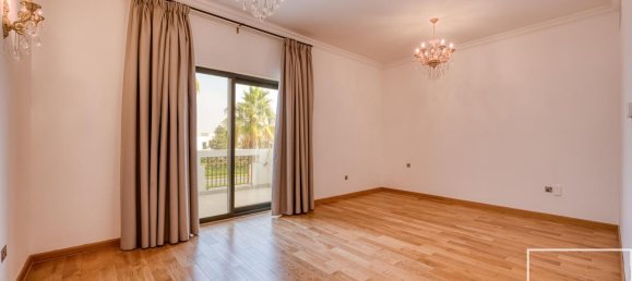 Villa de 4 dormitorios en Jumeirah Islands, UAE No. 112452 10