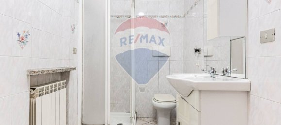 2 bedrooms Apartment in Tradate, Italy No. 65618 10