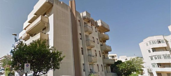 6 rooms Apartment in Marsala, Italy No. 214027 19