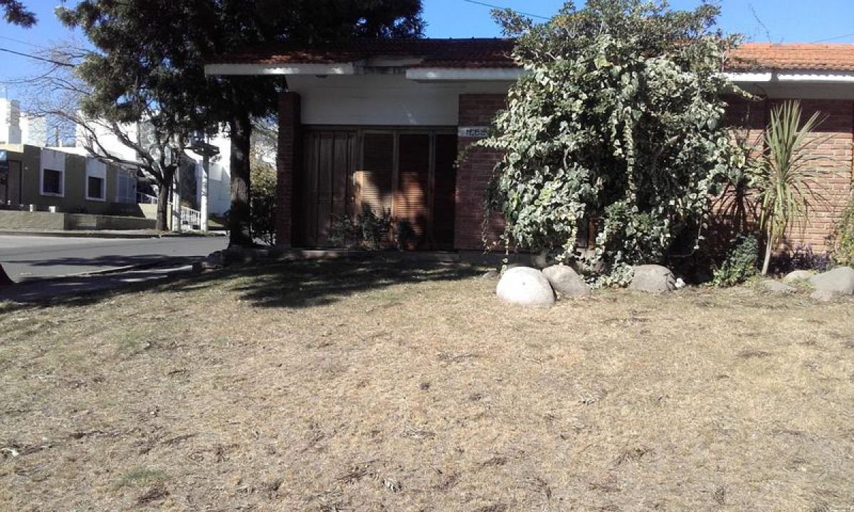 3 Schlafzimmer Haus in Cordoba, Argentina, Nr. 5331