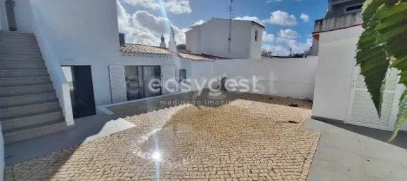 3 chambres Maison à Luz, Portugal No. 63759 10