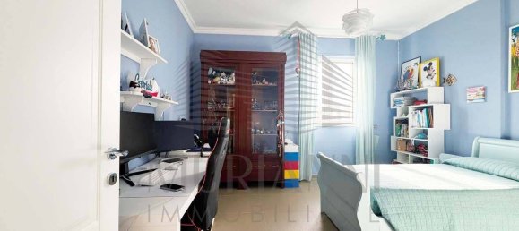 Квартира с 2 спальнями в Санникандро ди Бари, Италия № 262825 15