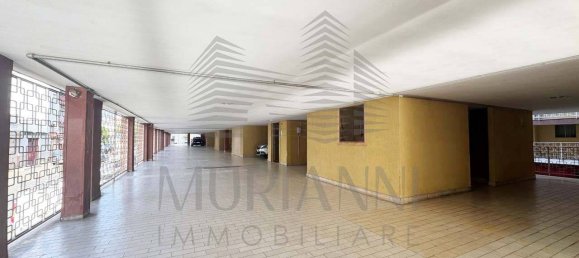 Квартира с 2 спальнями в Санникандро ди Бари, Италия № 262825 32