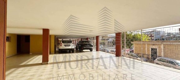 Квартира с 2 спальнями в Санникандро ди Бари, Италия № 262825 31