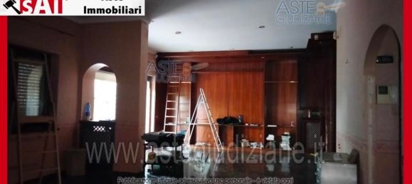 5 bedrooms Apartment in Rome, Italy No. 330823 15