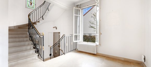 3 bedrooms Villa in Bourg-la-Reine, France No. 348862 10