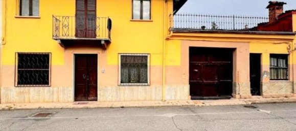 Дом с 5 комнатами в Вирле Пьемонте, Италия № 150970 3