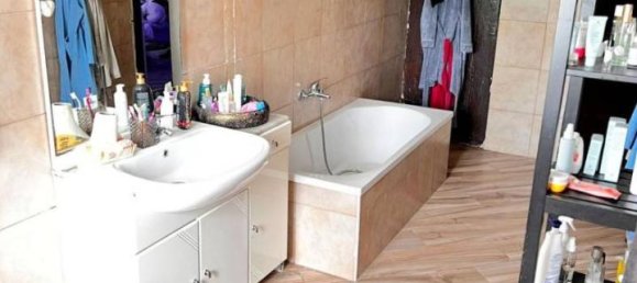 Дом с 5 комнатами в Вирле Пьемонте, Италия № 150970 24