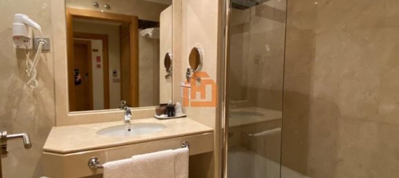 Edifício em Valencia de Don Juan, Spain 616 m² N.º 27454 5