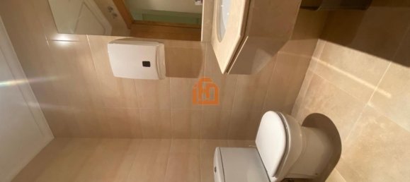 Edifício em Valencia de Don Juan, Spain 616 m² N.º 27454 25