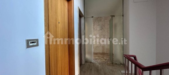 3 bedrooms Apartment in Turin, Italy No. 220684 84