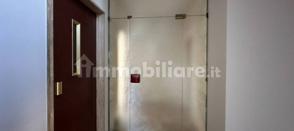 3 bedrooms Apartment in Turin, Italy No. 220684 3