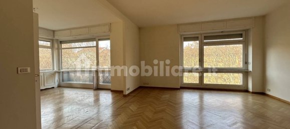 3 bedrooms Apartment in Turin, Italy No. 220684 54