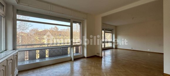 3 bedrooms Apartment in Turin, Italy No. 220684 50