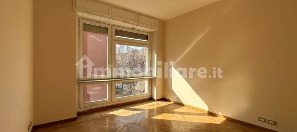 3 bedrooms Apartment in Turin, Italy No. 220684 37