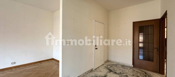 3 bedrooms Apartment in Turin, Italy No. 220684 19