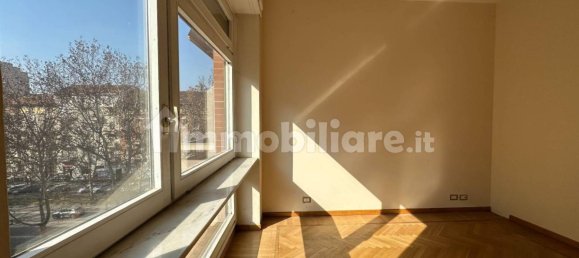 3 bedrooms Apartment in Turin, Italy No. 220684 41