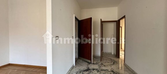3 bedrooms Apartment in Turin, Italy No. 220684 14