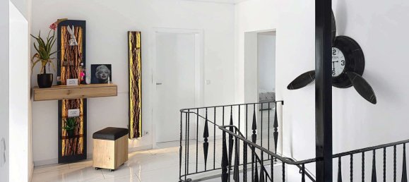 3 bedrooms Villa in Wuppertal, Germany No. 275144 7