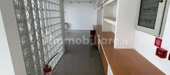 1670m² Warehouse in Udine, Italy No. 370925 10