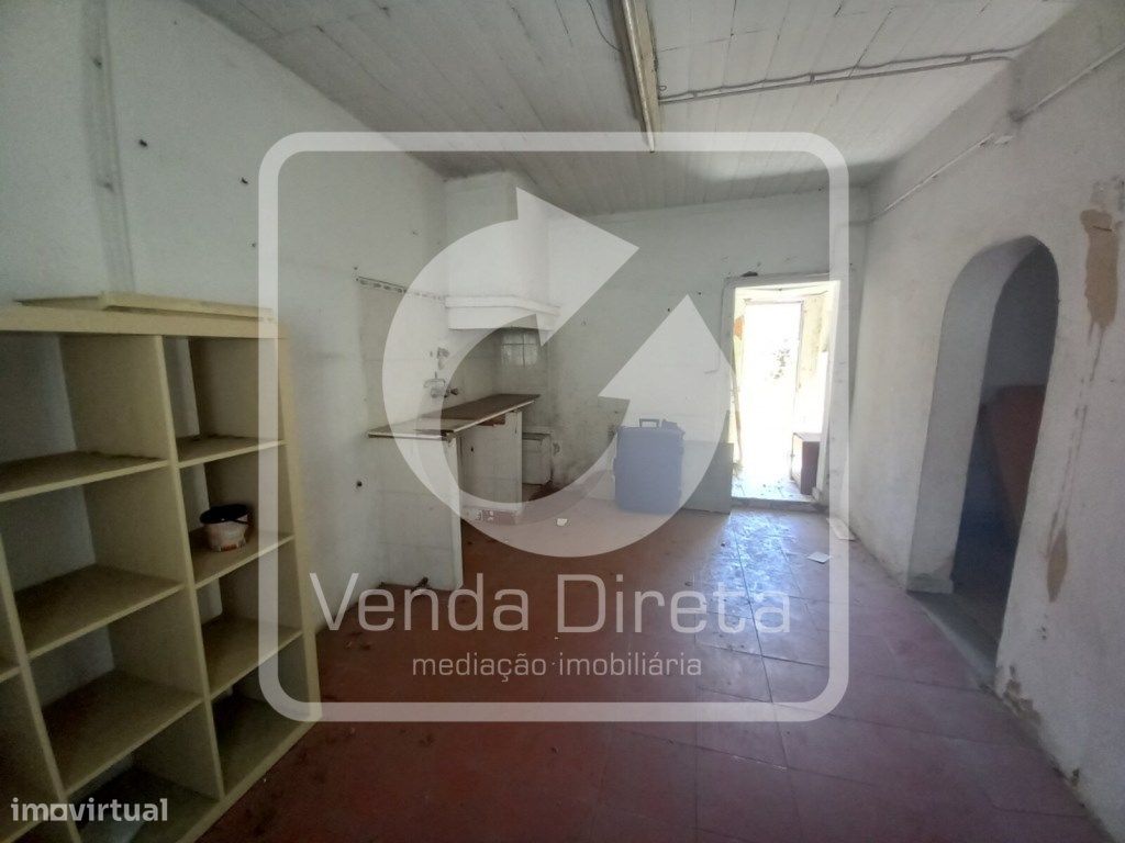 Дом с 1 спальней в Баррейру, Португалия № 27419