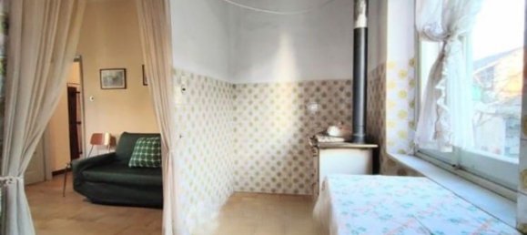 8 rooms House in Carezzano, Italy No. 304342 13