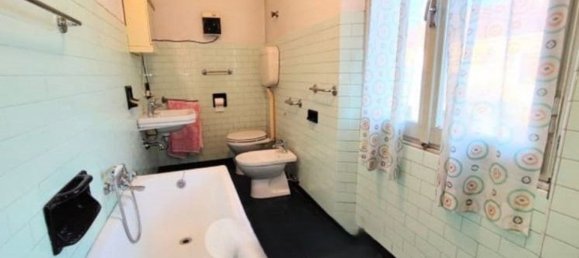 8 rooms House in Carezzano, Italy No. 304342 18